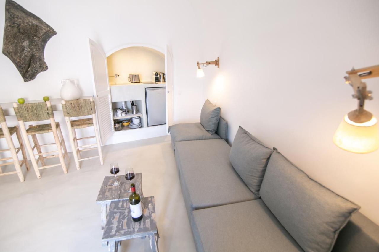 Opsis Cave House Apartment Oia  Exterior photo